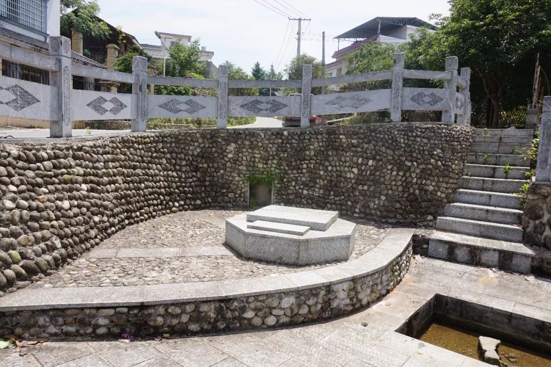 1675240675356285.jpg 东村2.jpg